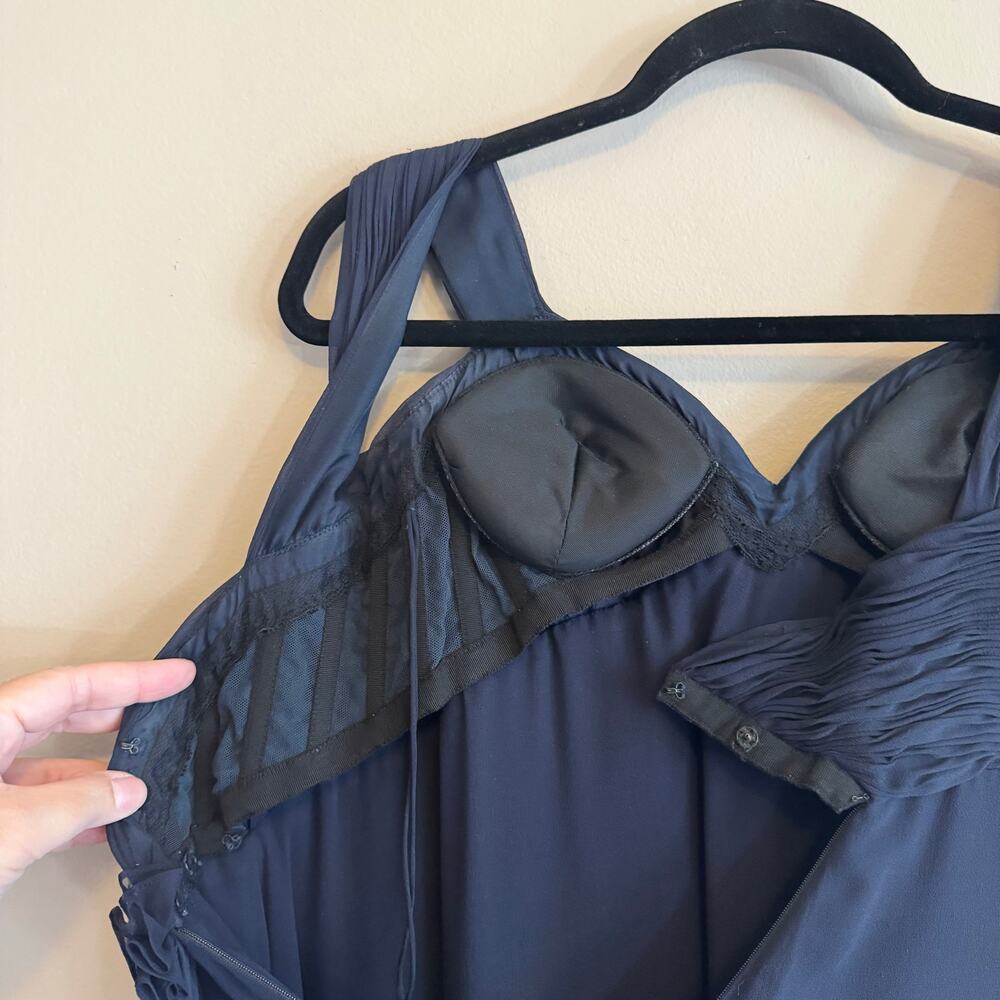 OSCAR DE LA RENTA Designer Midnight Blue Formal Gown & Shawl Set - Size 4 - Picture 7 of 15